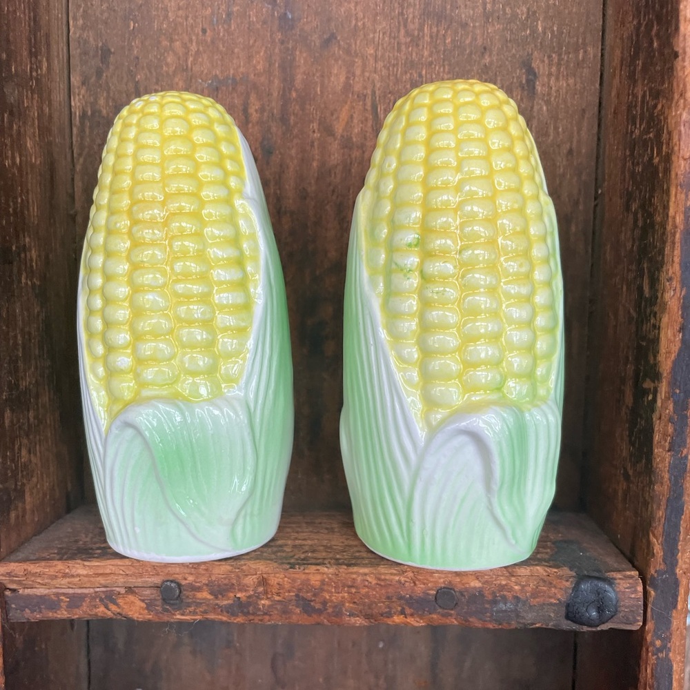 Vintage Corn 🌽 Cobs Salt and Pepper Shakers